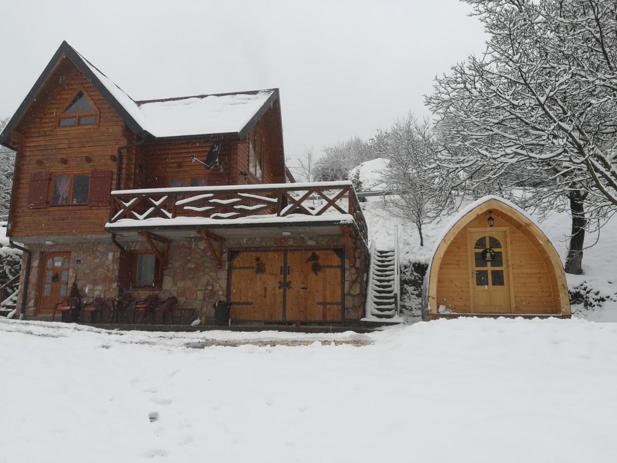Vila Jelena - Bungalov Crni Vrh Exterior foto